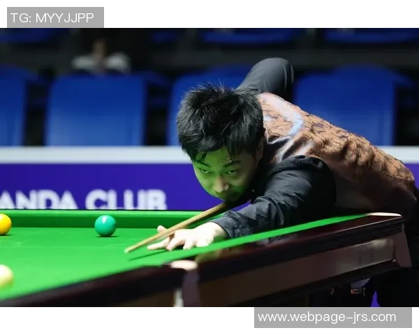 18岁天才挑战丹尼斯的巅峰对决谁将成为新一代的棋坛霸主