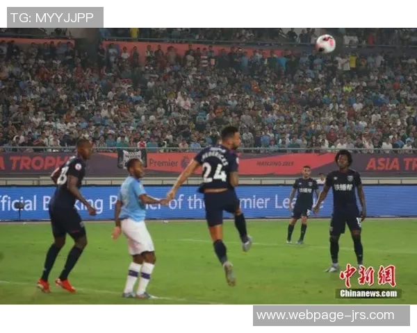 曼城与狼队激战正酣双方争夺激烈精彩瞬间回顾